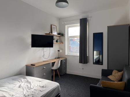 Welholme Road, Grimsby, DN32