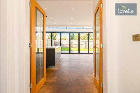 5 bedroom Detached house for sale in The Riverbank, Louth, LN11