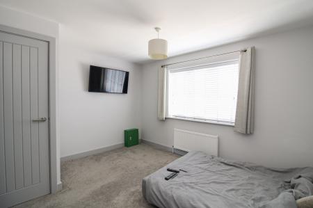 2 bedroom Terraced House for sale in Gervase Holles Way, Grimsby, DN33