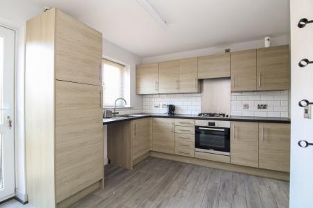 2 bedroom Terraced House for sale in Gervase Holles Way, Grimsby, DN33