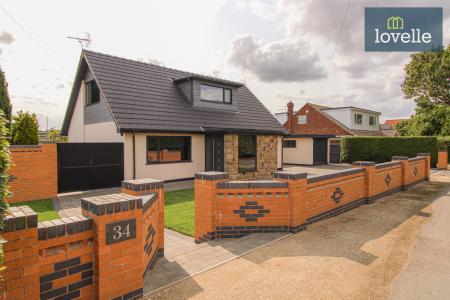 3 bedroom Detached house for sale in Mordaunt Avenue, Scartho, Grimsby, DN33