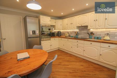 3 bedroom Detached bungalow for sale in Wembley Road, North Somercotes, LN11