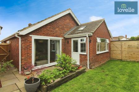 3 bedroom Detached bungalow for sale in Wembley Road, North Somercotes, LN11
