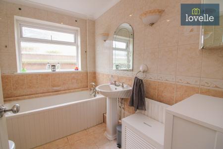 3 bedroom Detached bungalow for sale in Wembley Road, North Somercotes, LN11