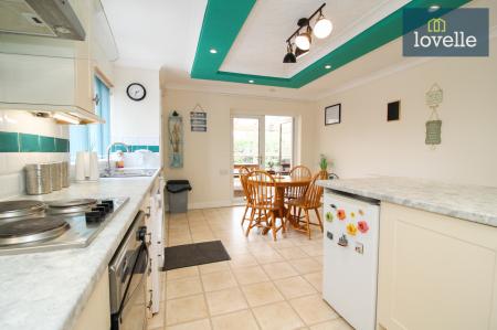 2 bedroom Detached bungalow for sale in Barry Avenue, Grimsby, DN34