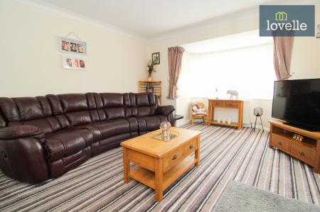 2 bedroom Detached bungalow for sale in Barry Avenue, Grimsby, DN34