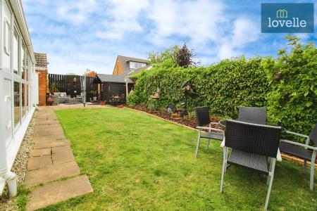 2 bedroom Detached bungalow for sale in Barry Avenue, Grimsby, DN34