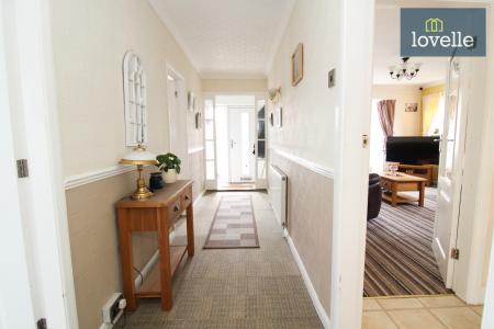 2 bedroom Detached bungalow for sale in Barry Avenue, Grimsby, DN34