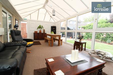 2 bedroom Detached bungalow for sale in Barry Avenue, Grimsby, DN34