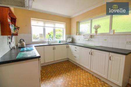 3 bedroom Detached house for sale in Fen Lane, Grainthorpe, LN11