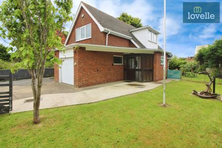 3 bedroom Detached house for sale in Fen Lane, Grainthorpe, LN11