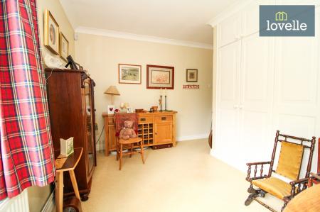 3 bedroom Detached bungalow for sale in Welholme Avenue, Grimsby, DN32