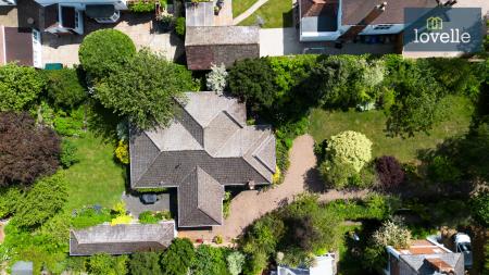 3 bedroom Detached bungalow for sale in Welholme Avenue, Grimsby, DN32