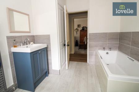 3 bedroom Detached bungalow for sale in Welholme Avenue, Grimsby, DN32