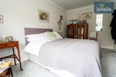 3 bedroom Detached bungalow for sale in Welholme Avenue, Grimsby, DN32