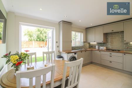 3 bedroom Semi-detached house for sale in Fulmar Drive, Louth, LN11