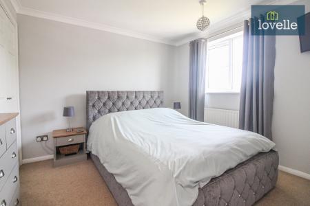 3 bedroom Semi-detached house for sale in Fulmar Drive, Louth, LN11