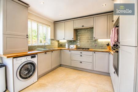 3 bedroom Semi-detached house for sale in Fulmar Drive, Louth, LN11