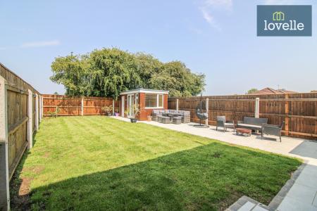 3 bedroom Semi-detached house for sale in Fulmar Drive, Louth, LN11