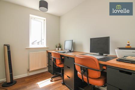 3 bedroom Semi-detached house for sale in Fulmar Drive, Louth, LN11