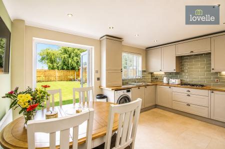 3 bedroom Semi-detached house for sale in Fulmar Drive, Louth, LN11