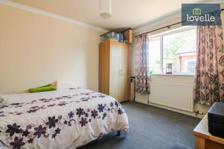 3 bedroom Detached bungalow for sale in Church Lane, Saltfleetby, LN11