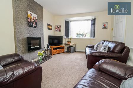 3 bedroom Terraced House for sale in Runswick Road, Grimsby, DN32