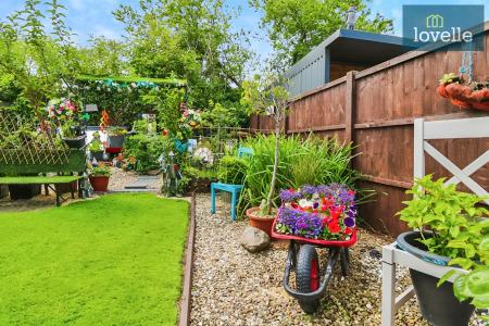 3 bedroom Terraced House for sale in Runswick Road, Grimsby, DN32