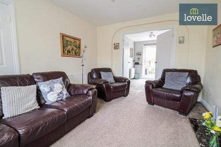 3 bedroom Terraced House for sale in Runswick Road, Grimsby, DN32