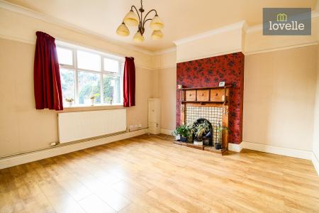 3 bedroom Semi-detached house for sale in Cemetery Crescent, Laceby, DN37