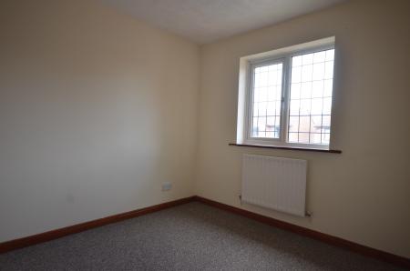 3 bedroom Terraced House to let in Haven Gardens, Grimsby, DN31