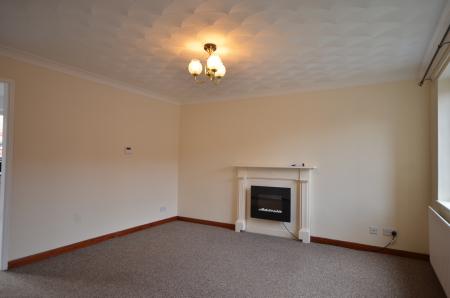 3 bedroom Terraced House to let in Haven Gardens, Grimsby, DN31