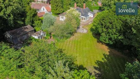 5 bedroom Bungalow for sale in Waltham Road, Brigsley, DN37