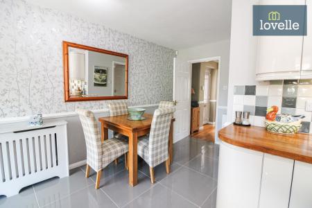3 bedroom Detached house for sale in Eresbie Road, Louth, LN11