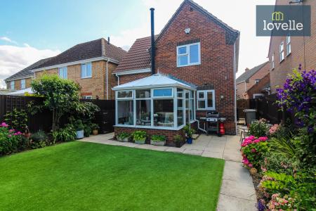 3 bedroom Detached house for sale in Eresbie Road, Louth, LN11