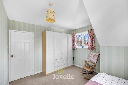 4 bedroom Detached house for sale in Waltham Road, Scartho, Grimsby, DN33