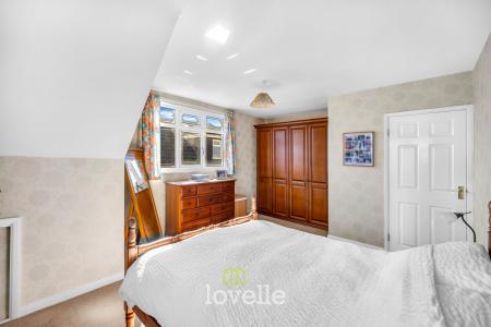 4 bedroom Detached house for sale in Waltham Road, Scartho, Grimsby, DN33