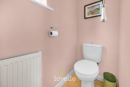 4 bedroom Detached house for sale in Waltham Road, Scartho, Grimsby, DN33