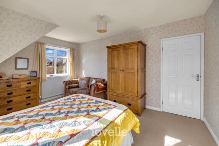 4 bedroom Detached house for sale in Waltham Road, Scartho, Grimsby, DN33