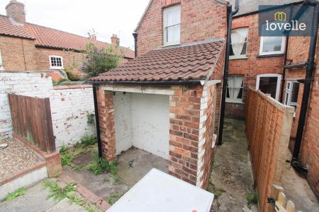 3 bedroom End of terrace house for sale in Queen Street, Louth, LN11