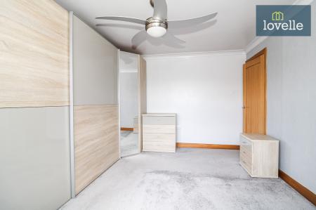 3 bedroom Detached bungalow for sale in Beaumonde, Holton-le-Clay, DN36