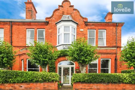 Abbey Drive West, Grimsby, DN32