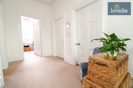 6 bedroom Semi-detached house for sale in Abbey Drive West, Grimsby, DN32