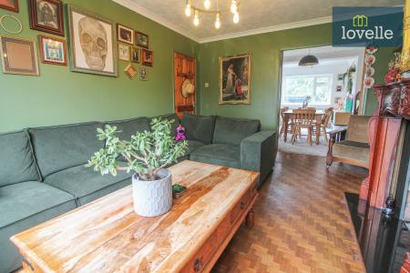 3 bedroom Semi-detached house for sale in Lime Grove, Louth, LN11