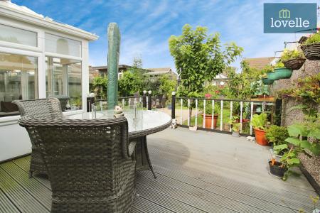 3 bedroom Semi-detached bungalow for sale in Westwood Road, Healing, DN41