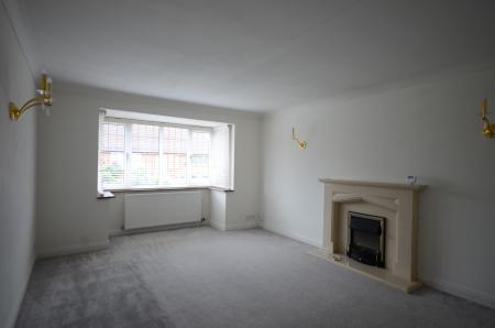 3 bedroom Detached house to let in Whimbrel Way, New Waltham, DN36