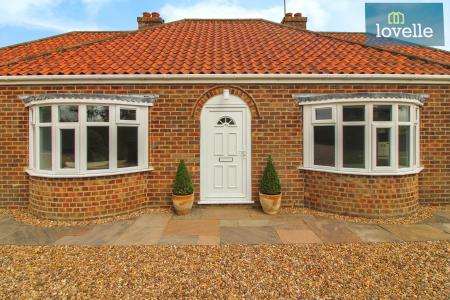 4 bedroom Detached bungalow for sale in Furze Lane, Legbourne, LN11