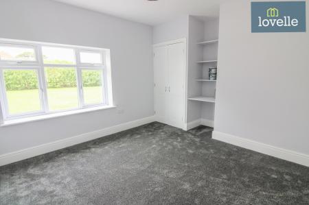 4 bedroom Detached bungalow for sale in Furze Lane, Legbourne, LN11