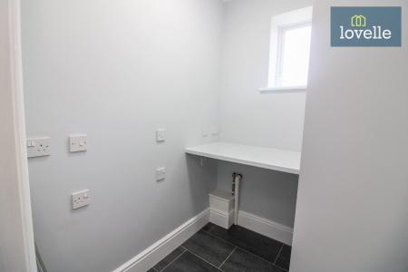 4 bedroom Detached bungalow for sale in Furze Lane, Legbourne, LN11