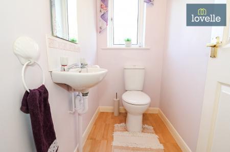 5 bedroom Detached house for sale in Nooking Lane, Aylesby, DN37